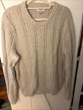 Goodfellow & Co Cream Cable Crewneck Sweater